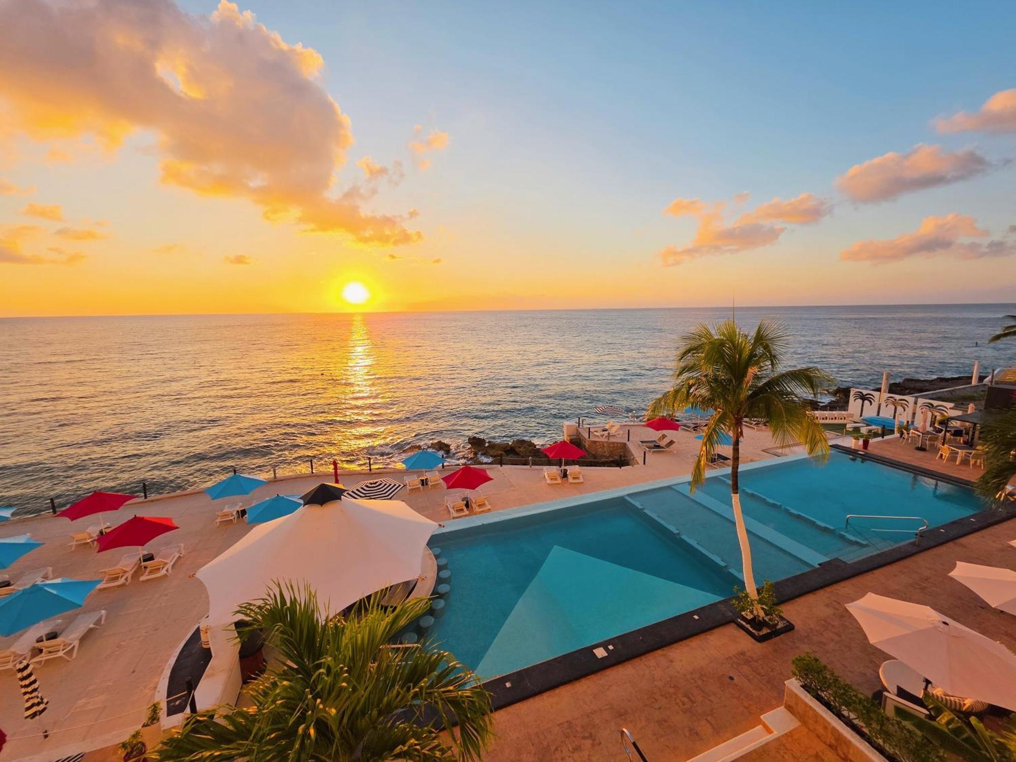 Coral Princess & Dive Hotel