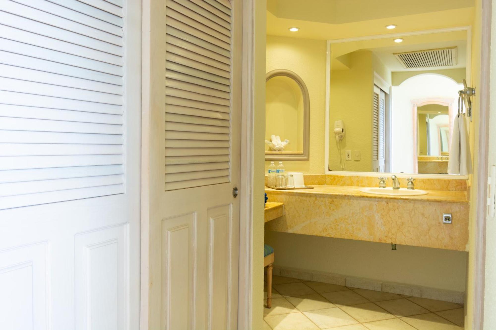 Resort El Cozumeleño -