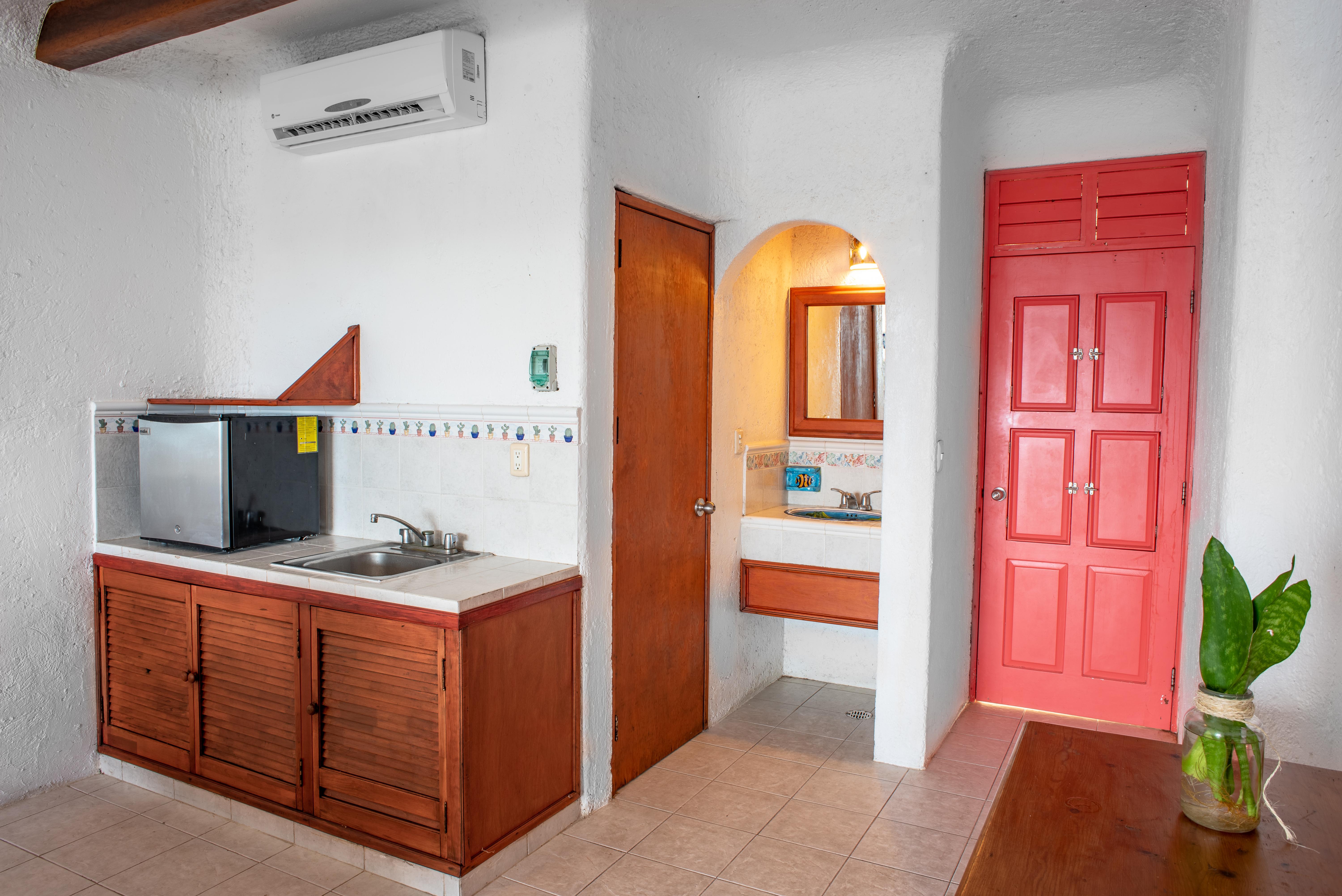 Ventanas Al Mar Front (adults Only) Hotel