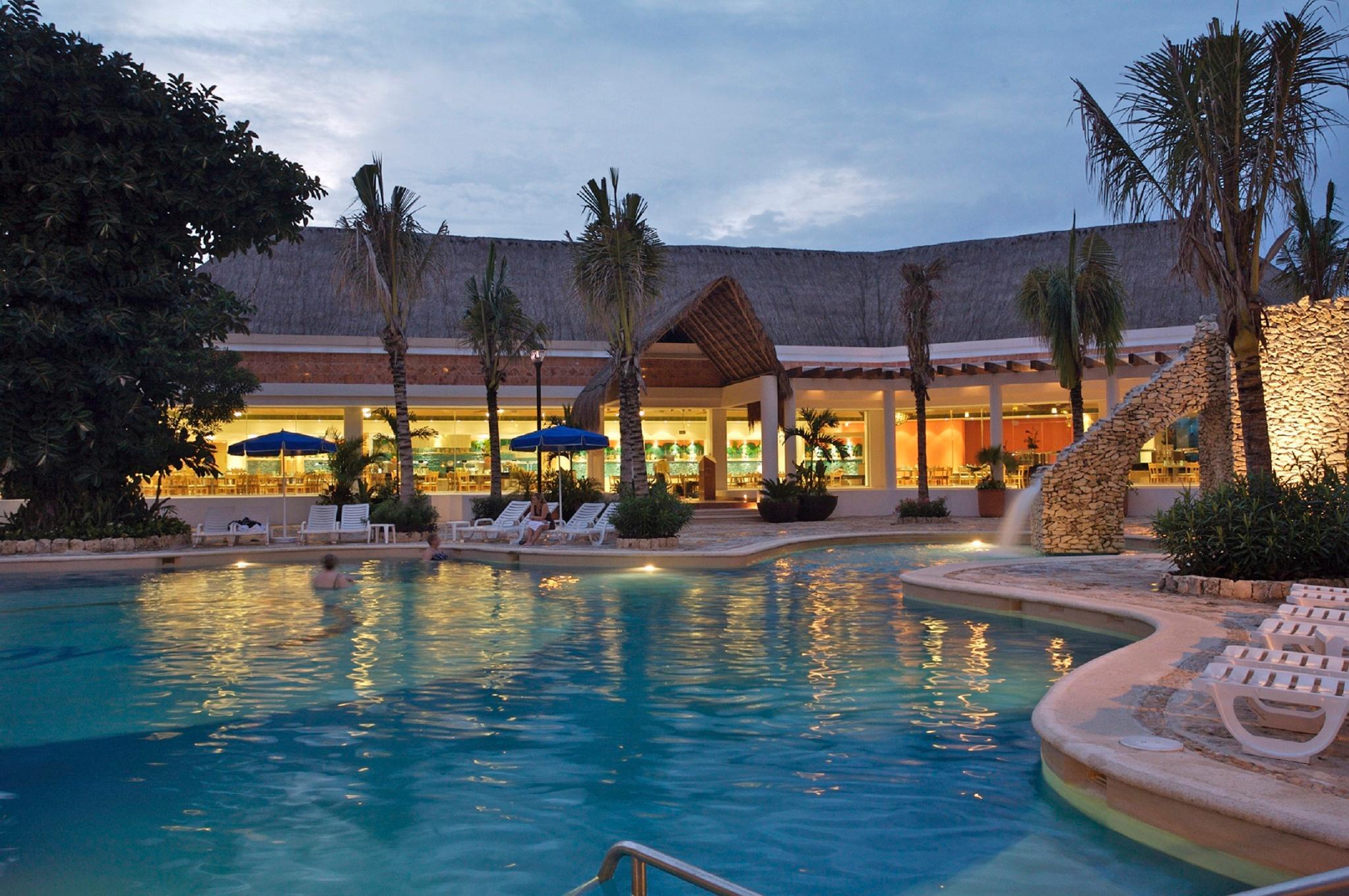 Resort Grand Park Royal 5*